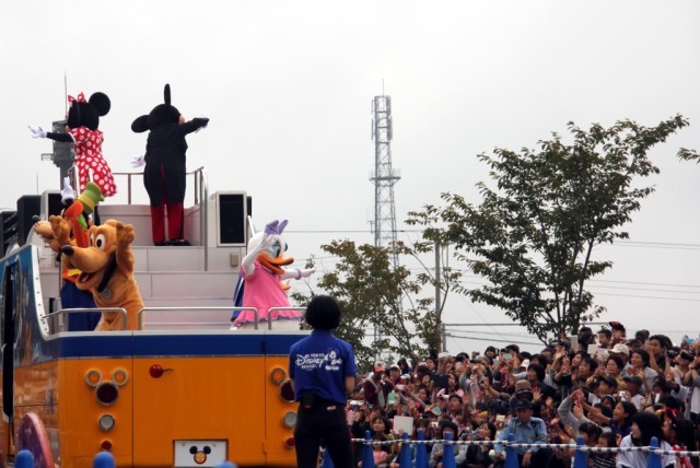 “東京ディズニーリゾート”スペシャルパレード 御殿場市制施行60周年記念フェスティバル