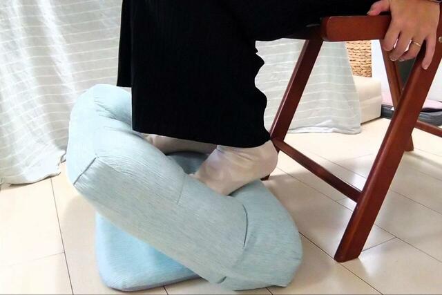 【カインズ カバーが洗える背もたれイス Lepoco】細かく角度を調節できるので、ダイニングチェアやオフィスチェアにも合いますよ