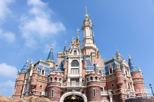 上海ディズニーランド「エンチャンテッド・ストーリーブック・キャッスル」