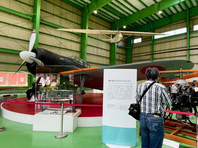 【ユメノバ】ゼロ戦と、そのエンジンも飾ってあります