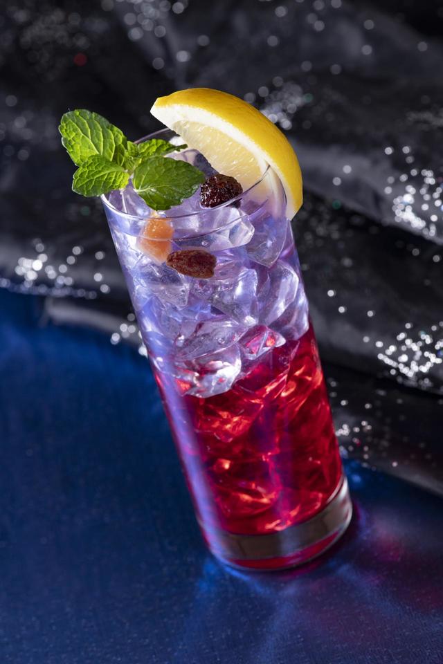 エンパイア・グリル　“ディズニー・ハロウィーン”スペシャルドリンク