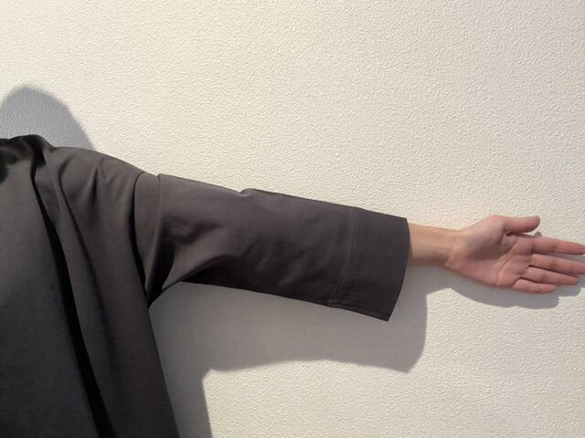 【無印良品　二重編み七分袖ワンピース】透け感はなく、一枚でも安心して着られます！