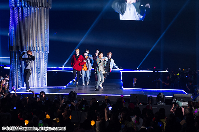 Block B　『KCON 2016 Japan』4月10日＠幕張メッセ国際展示ホール7,8ホール