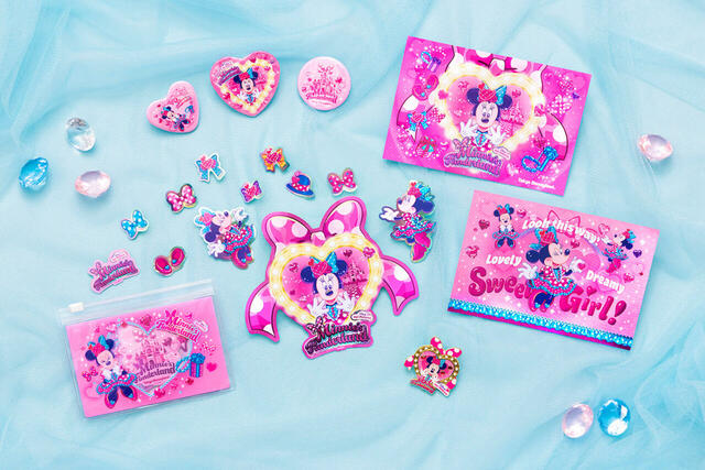 東京ディズニーランド「ディズニー・パルパルーザ“ミニーのファンダーランド”」スペシャルグッズ｜販売店舗：東京ディズニーランド「ディズニー＆カンパニー」｜発売日：2025年1月13日（火）