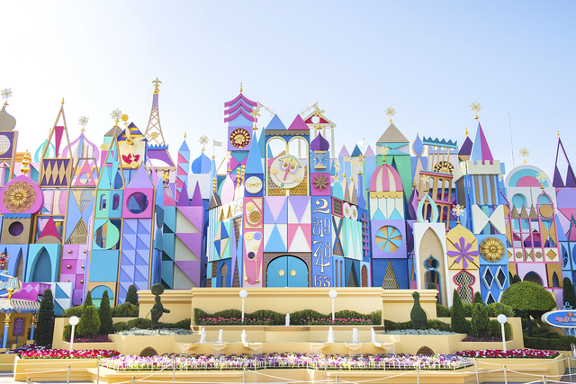 イッツ・ア・スモールワールド