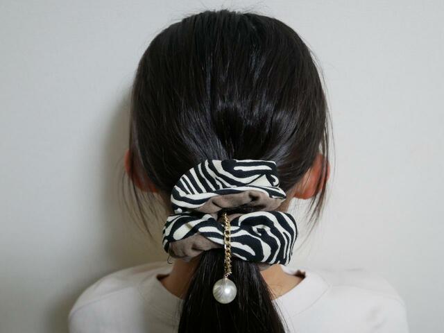 【ファッションセンターしまむら ヘアアクセサリー】ゼブラガラシュシュ 中茶