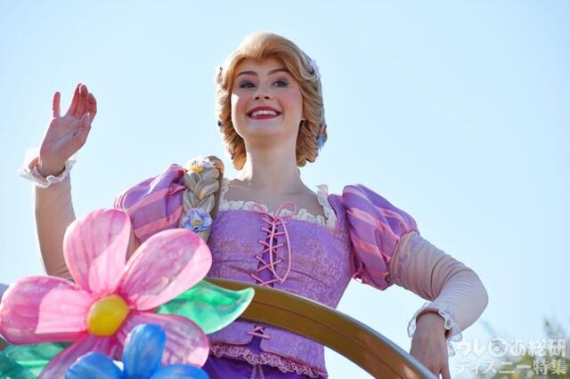 東京ディズニーランド「イッツ・ア・スウィーツフルタイム！」の模様：「ディズニー・パルパルーザ」第3弾「ヴァネロペのスウィーツ・ポップ・ワールド」