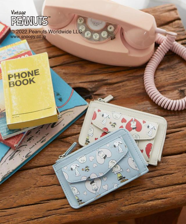 【PEANUTS×EFOLE】 スヌーピー プリント フラグメントケース:¥6,600(税込)