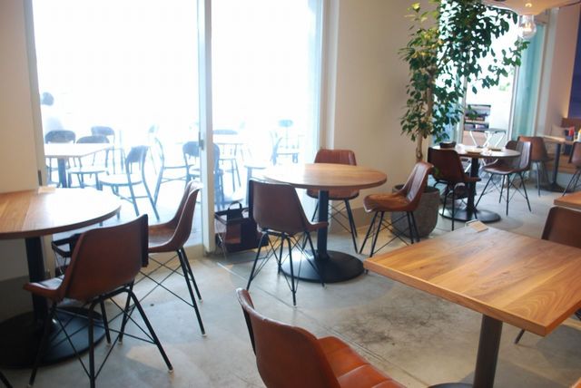 「相州牛」が食べられる「MARIN＆FARM」／内観