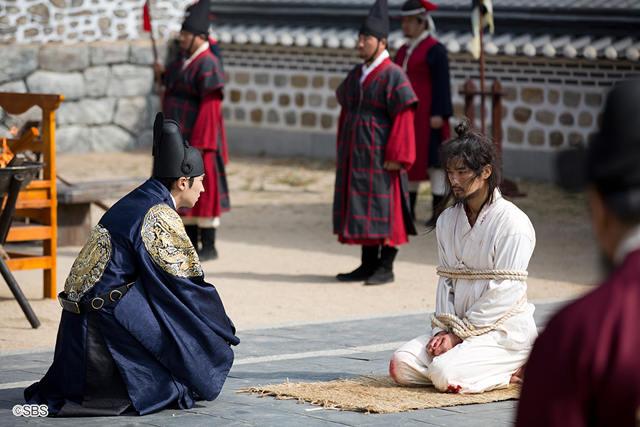 『秘密の扉』　©SBS