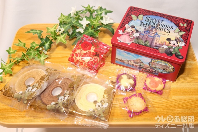 【アソーテッド・スイーツ】中には豊富な種類のお菓子！