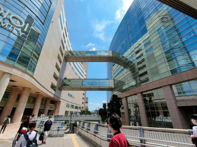 同じ位置から撮っても、ここまで入ります！／『OPPO Reno5 A』