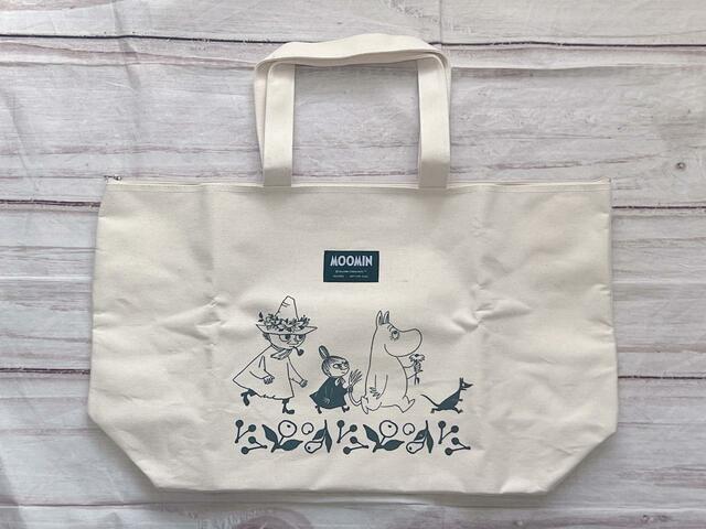 （約）幅（上部56、底部40）×高さ32×マチ15cm。A3サイズが入る超ビッグサイズです！