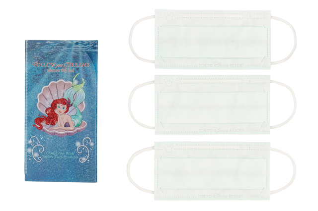 マスクケース　マスク3枚入り 950円