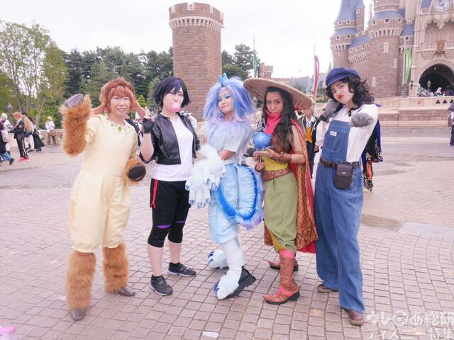 Dハロ 全身仮装 2024|しまむーさん ぱんちゃんさん yukariel さん まかろんさん はなぴくさん|シスー、ラーヤ、ヴァレンティノ、ゴー・ゴー、オードリー