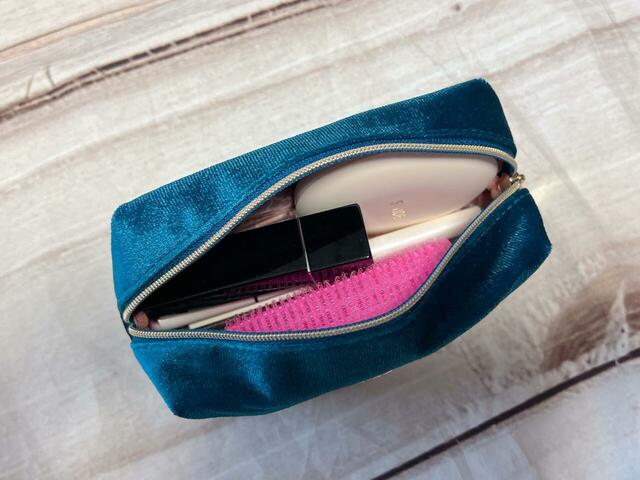 コンパクトサイズなのに収納力抜群！