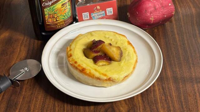 「秋冬限定 さつまいもシカゴピザ」【チーズモンスター級のピザが食べ放題!「Johnny B’s」の超お得な“デトロイトピザ食べ放題”が3プラン制に進化!】