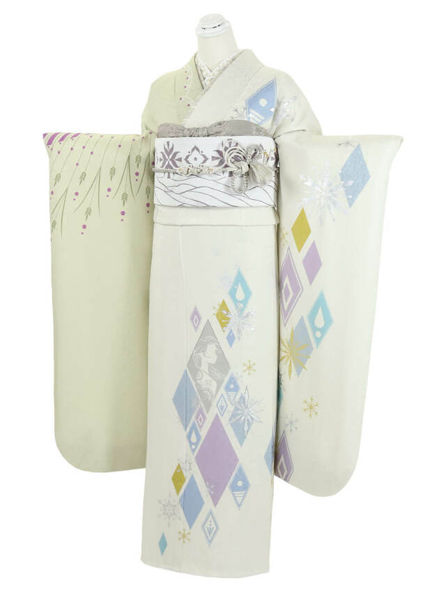 エルサ＆アナ｜99,800円（税別）｜スタジオアリス ディズニーデザイン振袖