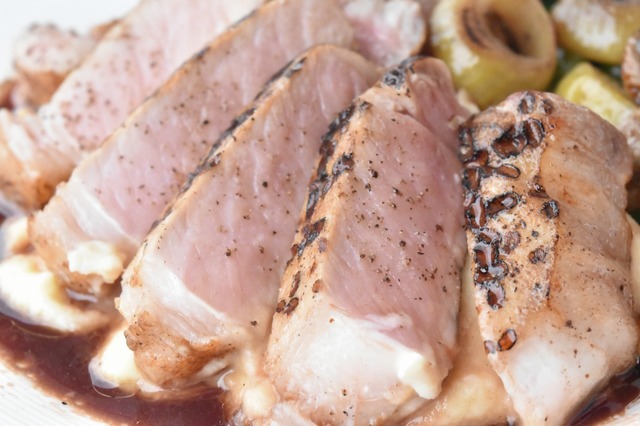 オ デリス ド ドディーヌ『豚ロース肉のロースト』