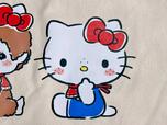 キティちゃんに注目してみると、お鼻とほっぺにそばかすが……！お互いがお互いになりきっているような、なんとも尊いアート♪