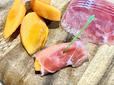 生ハムはフルーツとの相性も抜群