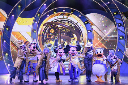 東京ディズニーランド】生歌のステージが帰ってきた！「ディズニー新