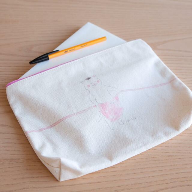 猫村さんのポーチ：3,850円
