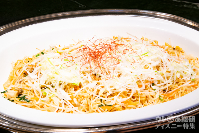 “ディズニー・イースター”ディナーブッフェ｜東京ディズニーランドホテル「シャーウッドガーデン・レストラン」