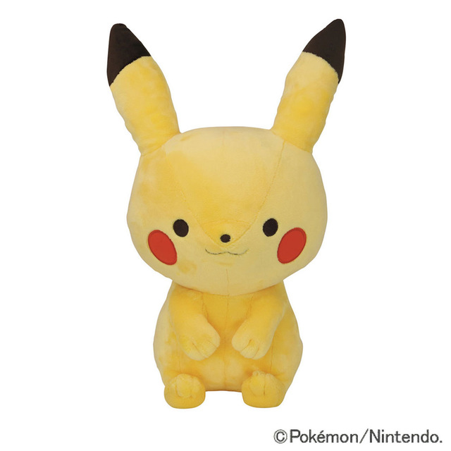 ピカチュウ　ぬいぐるみ　だっこサイズ
