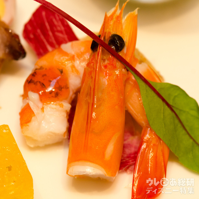 シルクロードガーデン「“ディズニー・イースター” ランチコース」｜東京ディズニーシー・ホテルミラコスタ