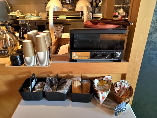 【OMO5東京大塚 by 星野リゾート】パンは温め直しも可能