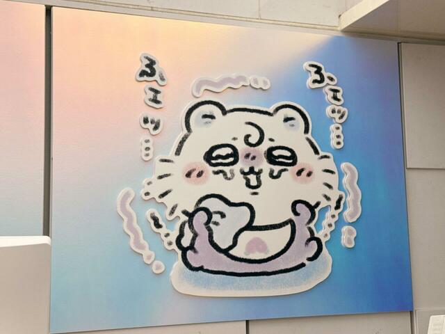 ベビーになってもあざとかわいさ全開なモモンガ。クルンとした前髪がキュート！