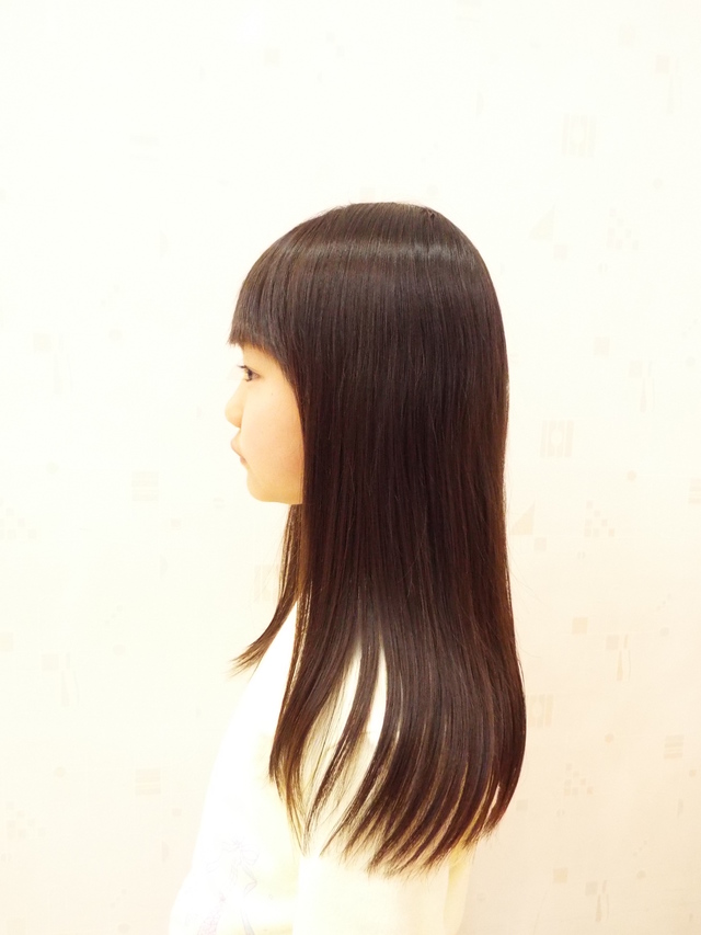 「艶やかロング」サイド©KID'S HAIR DESIGN CHOKKIN'S