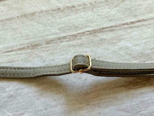 ストラップの長さはもちろん調整可能です！