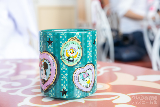 パンプキンプリン、スーベニアカップ付き ¥780