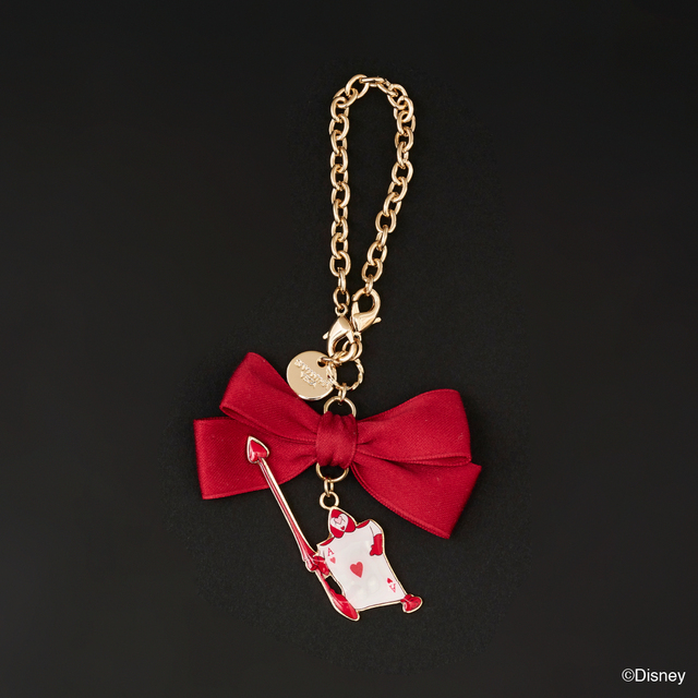 バッグチャーム ￥5,500｜サマンサベガ ディズニーヴィランズ「ハートの女王」コレクション