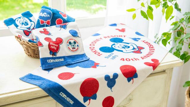 東京ディズニーリゾート40周年“ドリームゴーラウンド”「CONVERSE」プロデュースグッズ｜発売日：2023年7月10日(月)｜販売店舗：東京ディズニーランド「ギャグファクトリー/ファイブ・アンド・ダイム」、東京ディズニーシー「スチームボート・ミッキーズ」