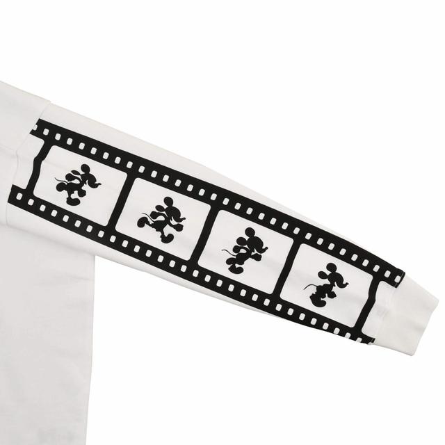 ミッキー 長袖トレーナー ホワイト Disney Store Japan 30TH Running 5,280円