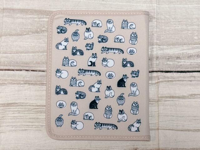 背面もかわいいスケッチねこの総柄