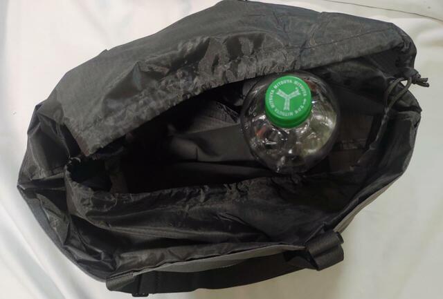 2リットルのペットボトル（MAX5本入ります）も入れることが可能です