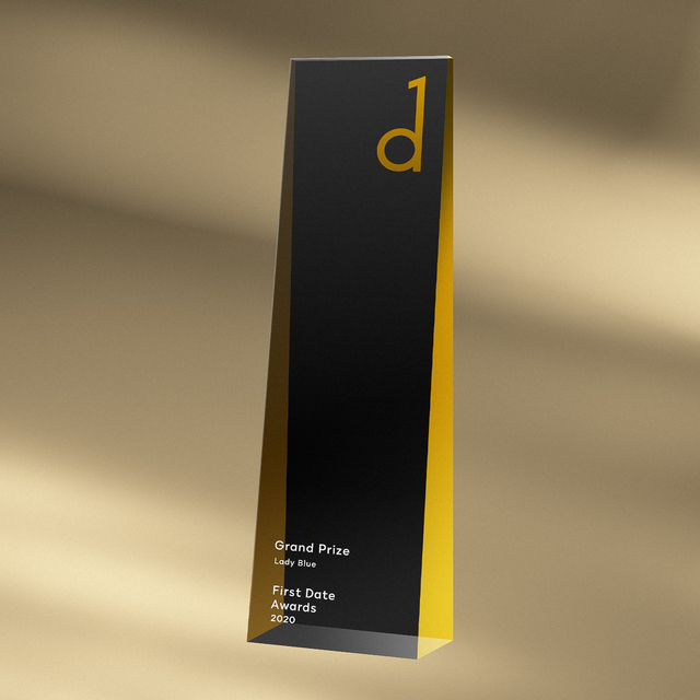 トロフィー（大賞）