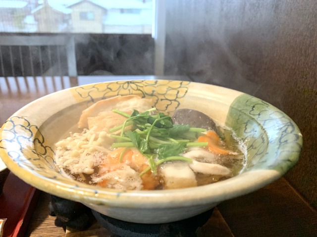 イカとイワシのいしる鍋