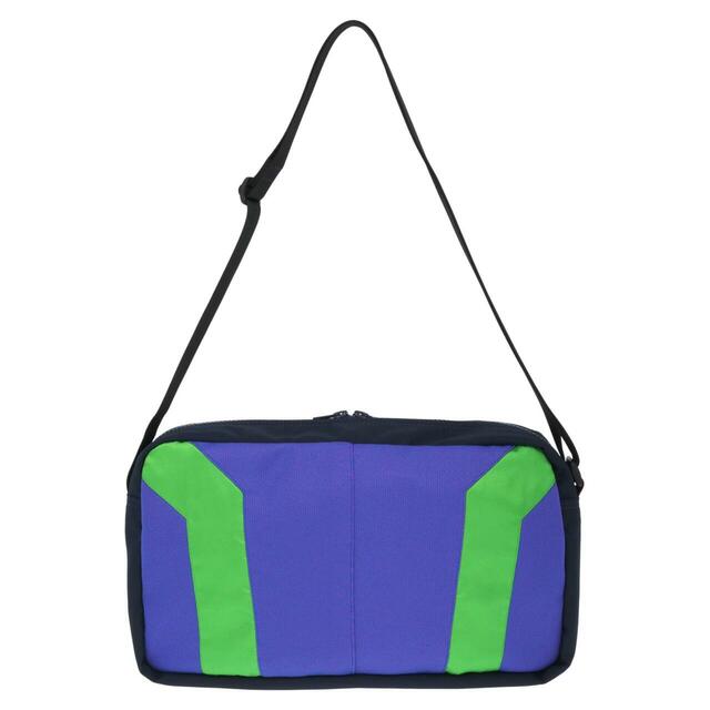 トートバッグ 22,000円|東京ディズニーリゾート「サーキュレーティングスマイル」グッズ|販売場所:東京ディズニーリゾート・アプリ|発売日:2025年12月4日(木)