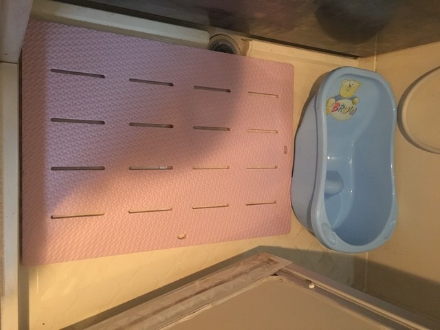 【カインズ】風呂マット パープル／掃除が楽ちんなところが◎