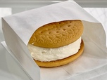 【銀座ベーカリー】「カステラビスケットサンド」のプレーン