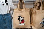 ミッキー トートバッグ (M) 刺しゅう Linen Tote4,400円