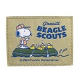【SNOOPY アウトドアに強い！ BEAGLE SCOUTS 撥水多機能ショルダーバッグ BOOK】水場を進むビーグル・スカウト。