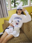 【レスポートサック】限定発売アイテム「LeSportsac×Hello Kitty」キャップ ￥7,700、トップス ￥17,600、バッグ ￥17,600