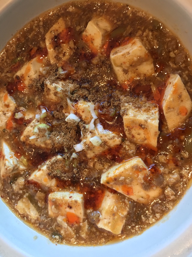 土鍋の麻婆豆腐膳