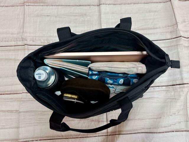 メイン収納はまだまだ余裕があるほど!